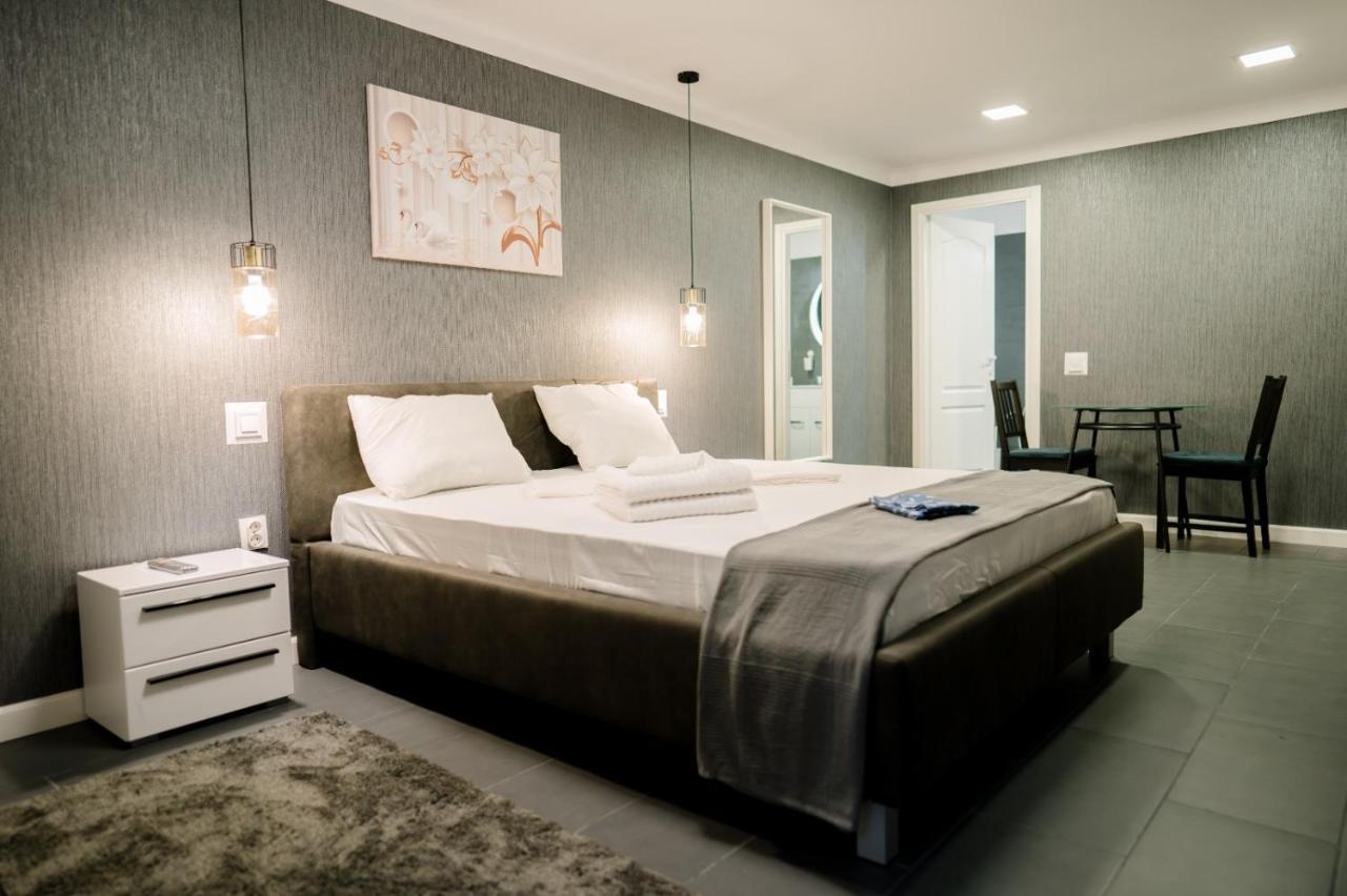 Mavie Apartment Boutique Bucharest Exterior photo